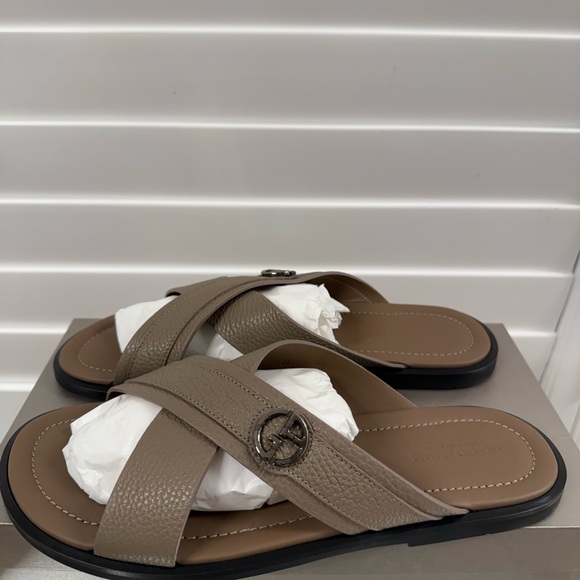 Men’s Tan Slide Sandals main image 3
